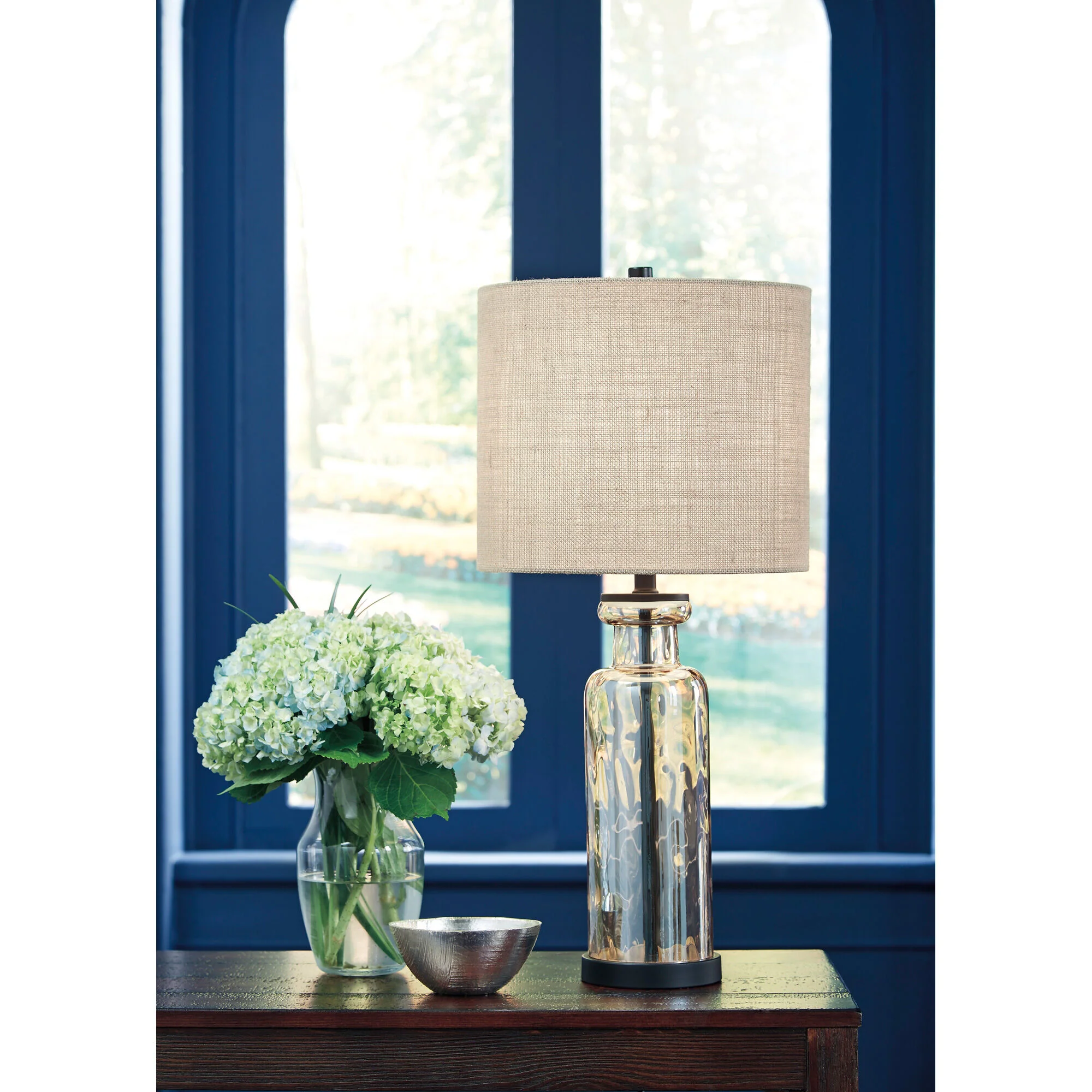 Laurentia Table Lamp - Image 2