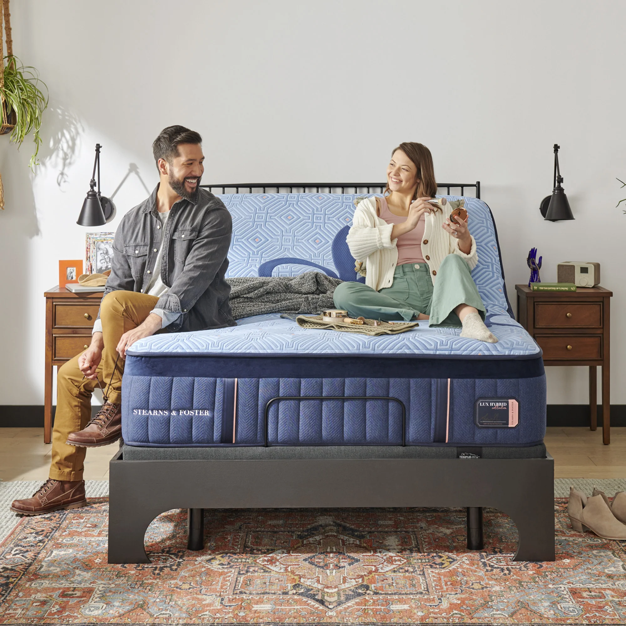 Lux Hybrid Elite Firm Mattress - Image 3