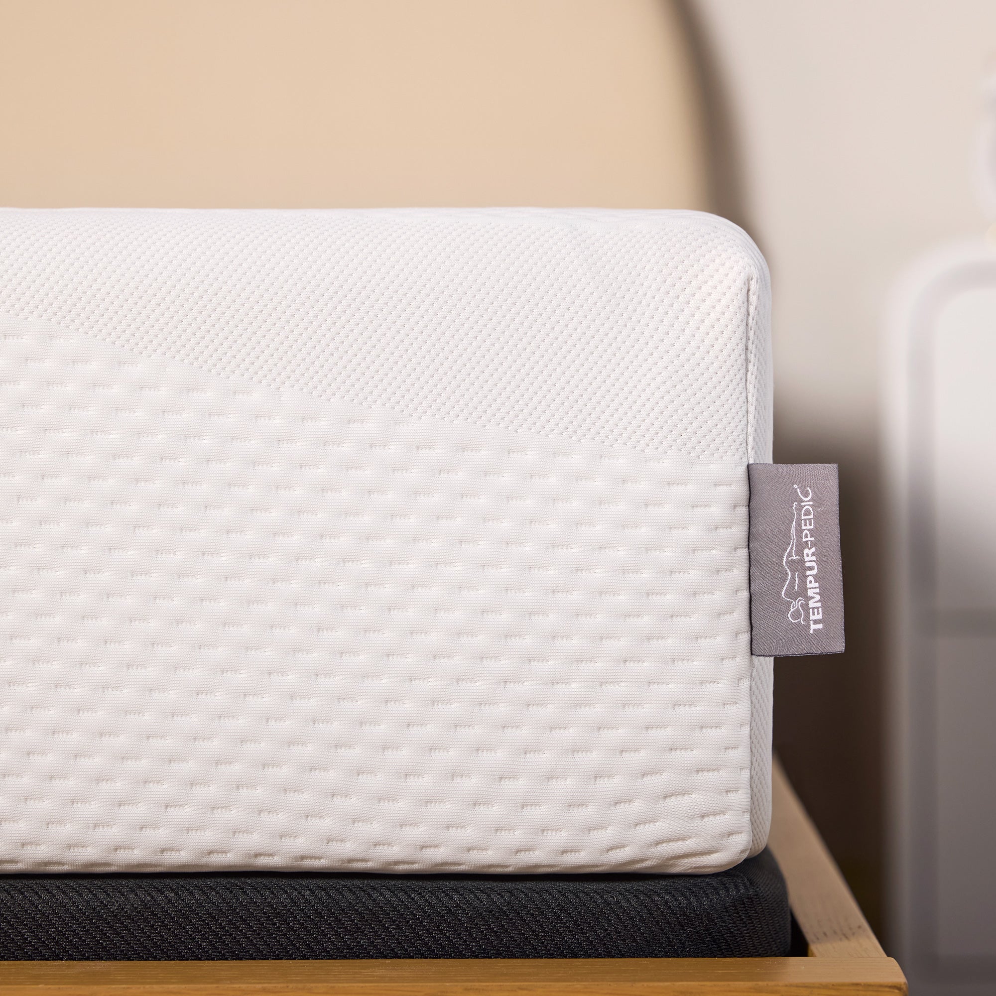 Tempur-Pedic Cloud Kids 8 Inch Medium Mattress - Image 12